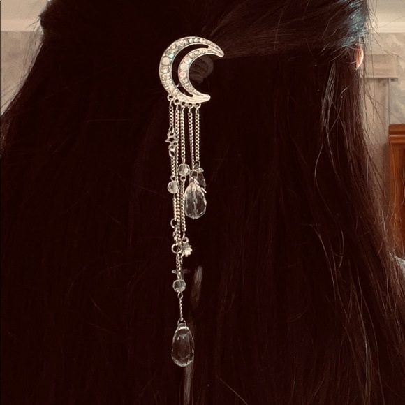 💎2/$25💎 Moon and stars hair clip - Picture 3 of 3